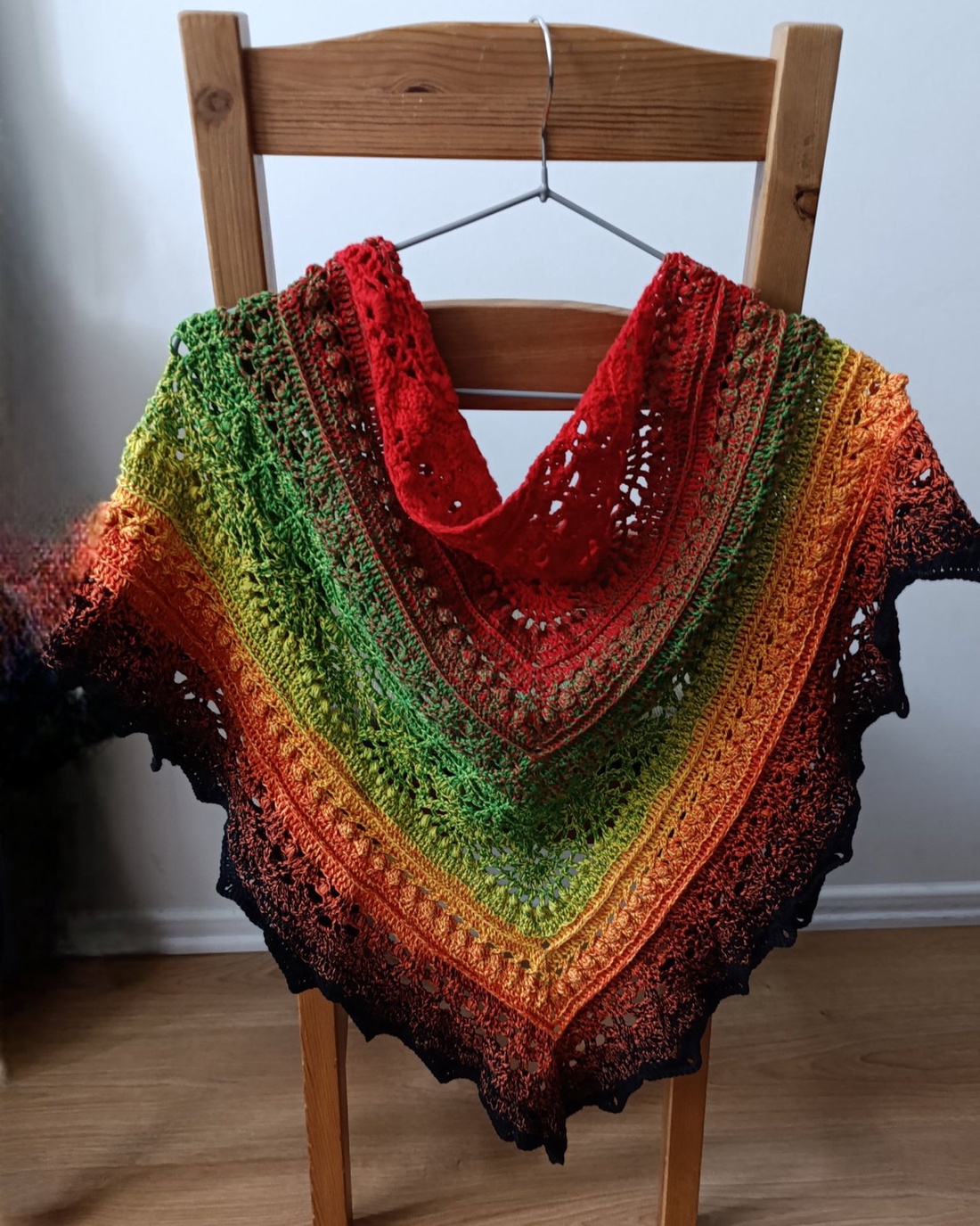 Șal handmade în culori vibrante 100% bumbac - îmbrăcăminte și modă - eșarfe, pălării, fularuri - șaluri - Artynos.ro