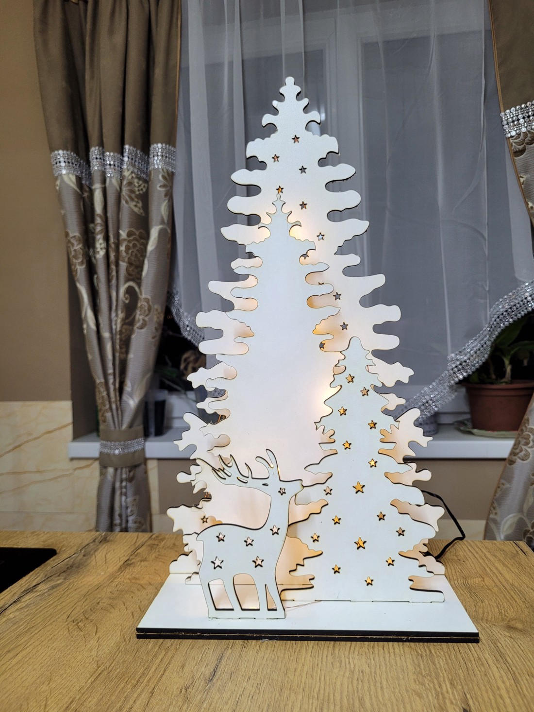 Decorațiuni pentru masa de Crăciun - crăciun - decorațiuni de crăciun de casă - luminițe de crăciun - Artynos.ro