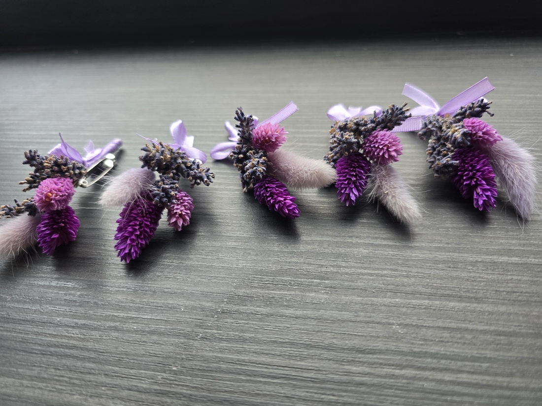 Cocarde - accesorii nuntă - amintiri și cadouri de nuntă - cadouri de bun venit nuntă - Artynos.ro