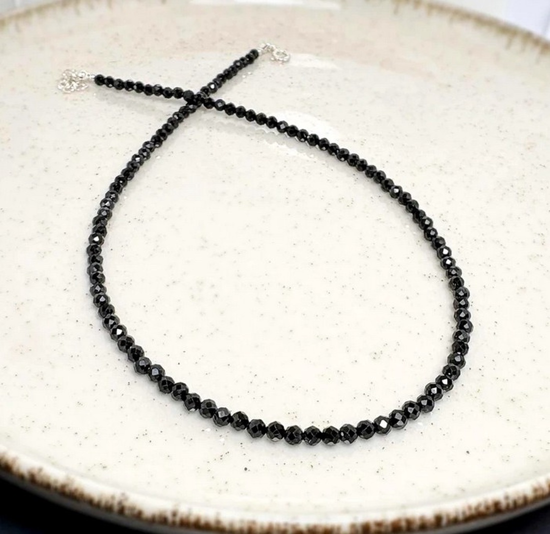 Colier protectie din turmalina neagra - Noir Shield - bijuterii - coliere - coliere din pietre semiprețioase - Artynos.ro