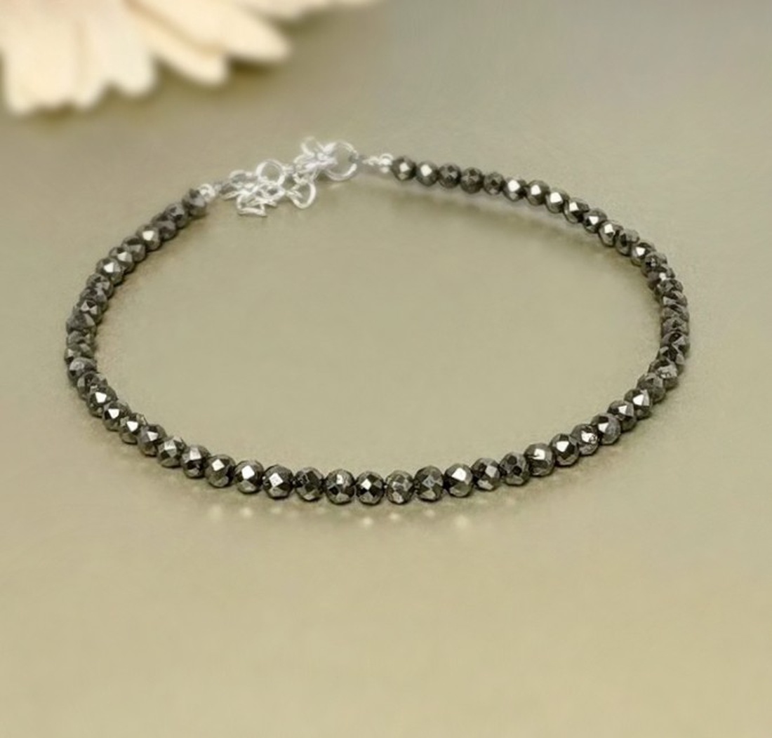 Bratara pirita fatetata - Pyrite Glow - bijuterii - brățări - brățări din mărgele - Artynos.ro