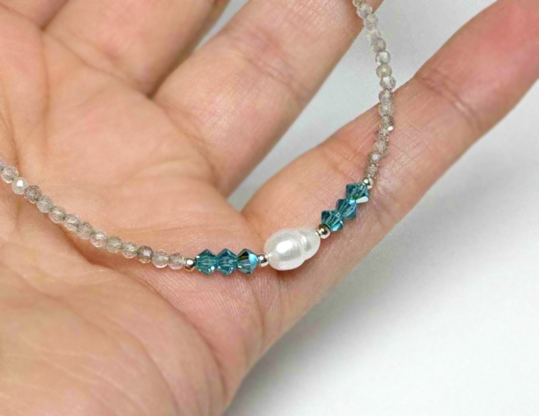 Colier din labradorit, perla cultura si cristale Preciosa - bijuterii - coliere - coliere din pietre semiprețioase - Artynos.ro