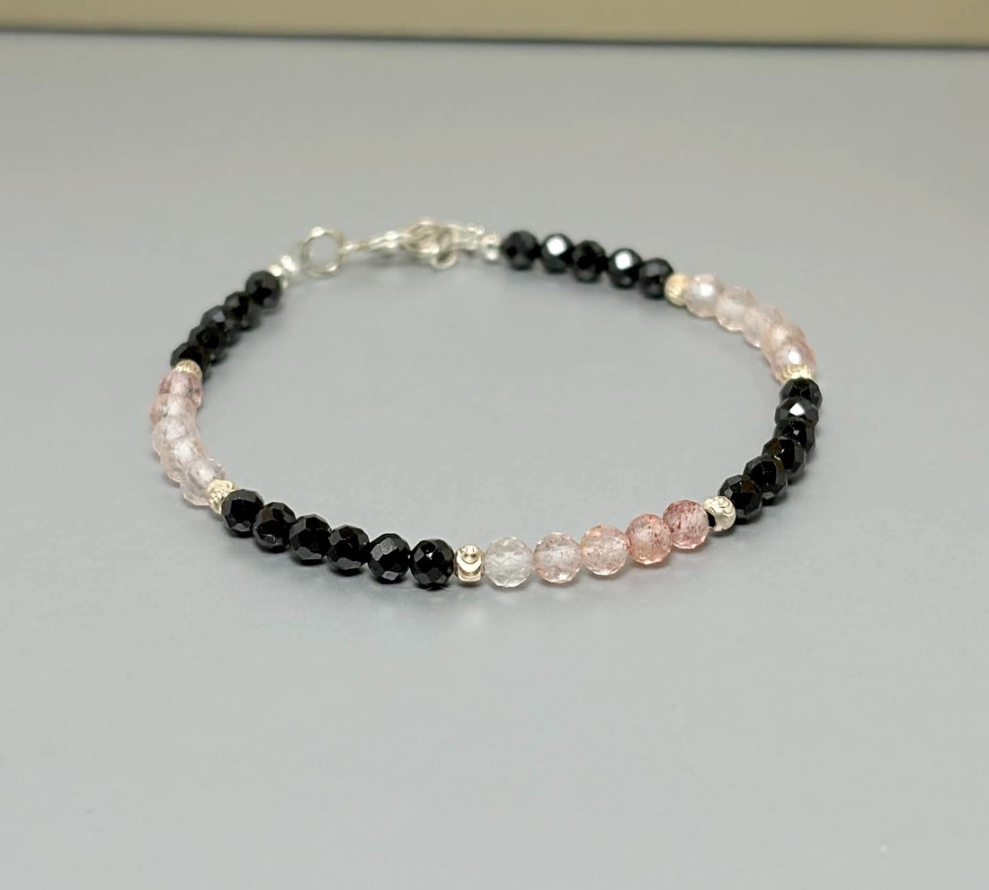 Bratara cuart Strawberry si turmalina neagra  - bijuterii - brățări - brățări din mărgele - Artynos.ro