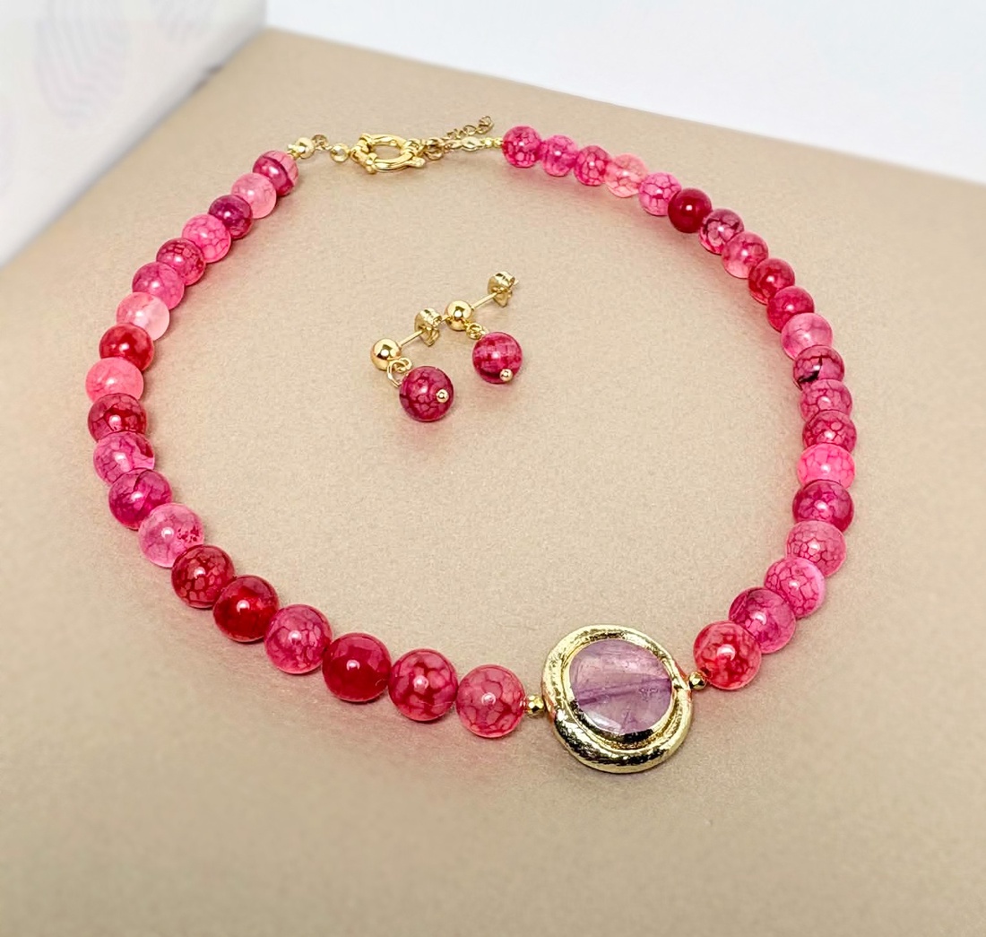 Colier din agate fucsia si cuart roz - bijuterii - coliere - coliere din pietre semiprețioase - Artynos.ro
