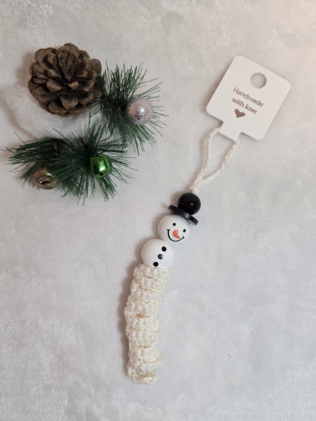 Croșetat ornament om de zăpadă - crăciun - decorațiuni de crăciun de casă - figurine pentru pomul de crăciun - Artynos.ro