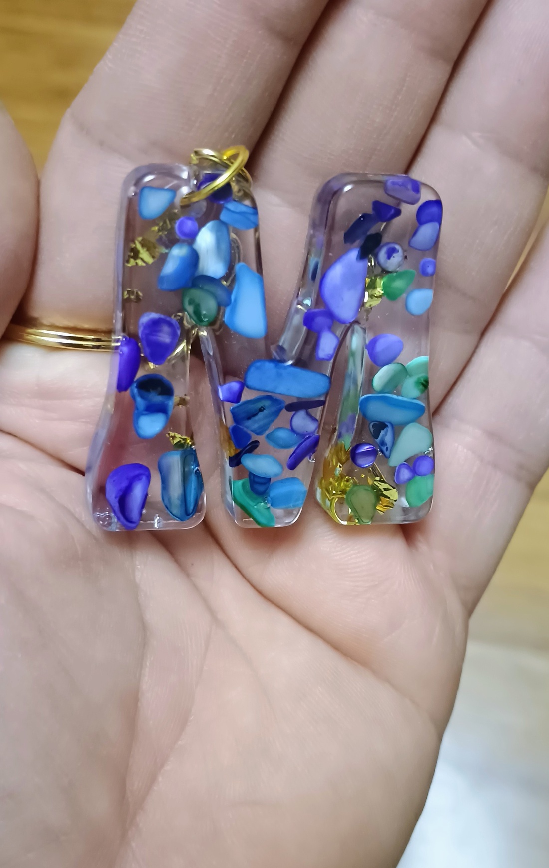Brelocuri cu inițiala  - genți și portofele - accesorii genți - breloc - Artynos.ro
