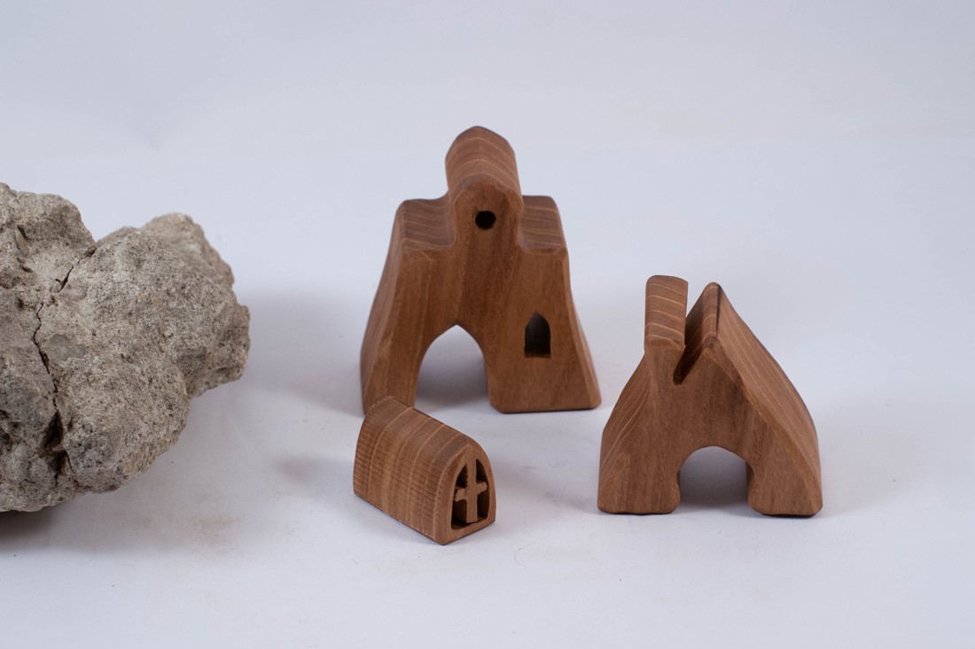 Casă din lemn, constructor din lemn, puzzle jigsaw - - Artynos.ro Casă din lemn, constructor din lemn, puzzle jigsaw - - Artynos.ro