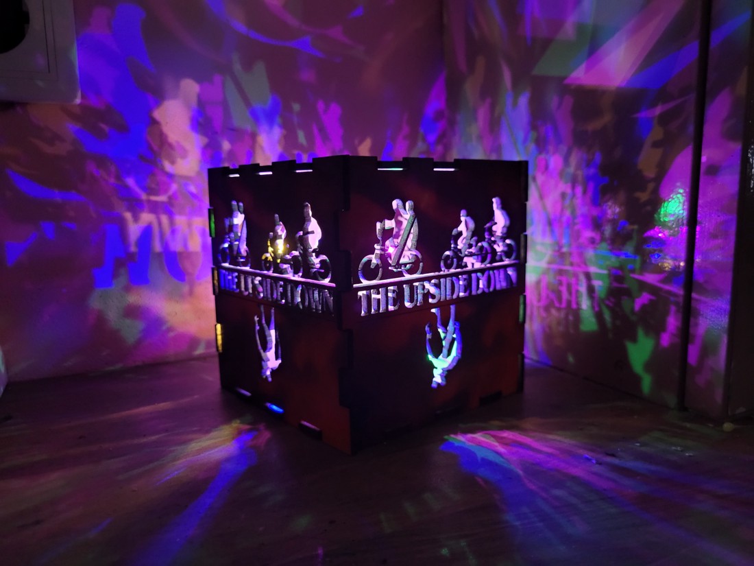 Lampa decorativă Stranger Things  - casă & stil de viață - lămpi și corpuri de iluminat - lampă de ambianță - Artynos.ro