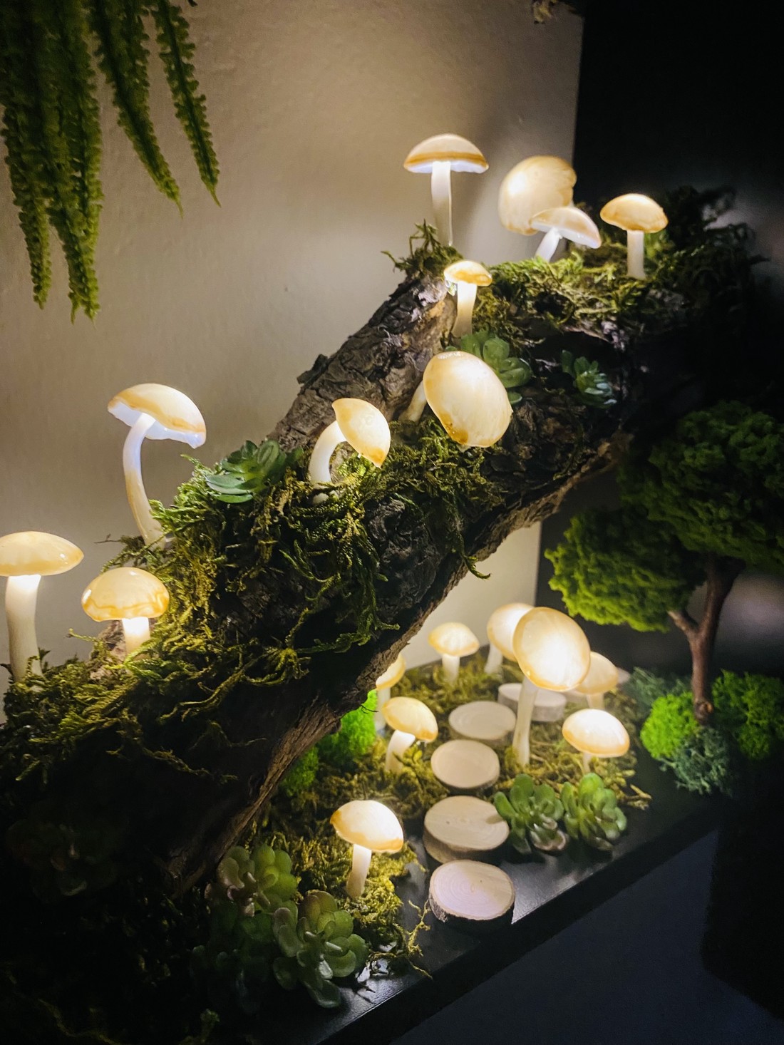 Lumină de dispoziție cu ciuperci iluminate - lampă cu ciuperci -  - Artynos.ro