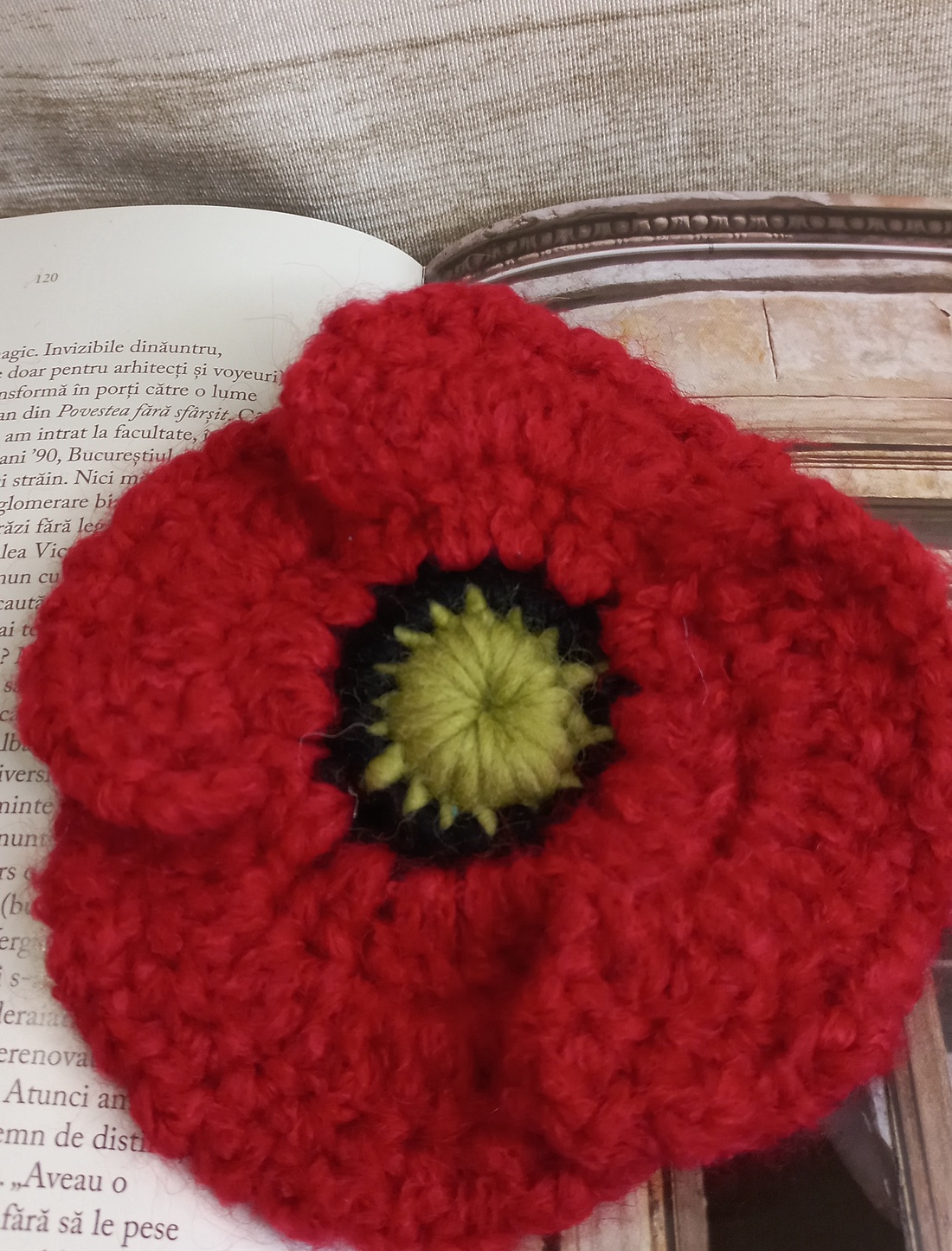 Broșă mac supradimensionat / Mărțișor  - bijuterii - mărțișor - Artynos.ro