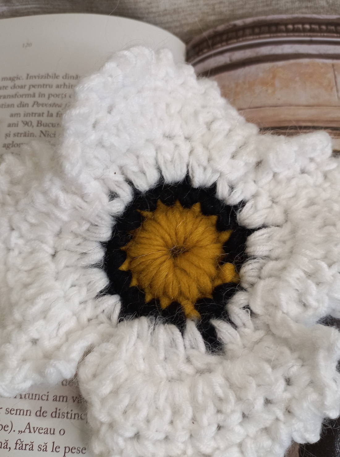 Broșă mac supradimensionat / Mărțișor  - bijuterii - mărțișor - Artynos.ro