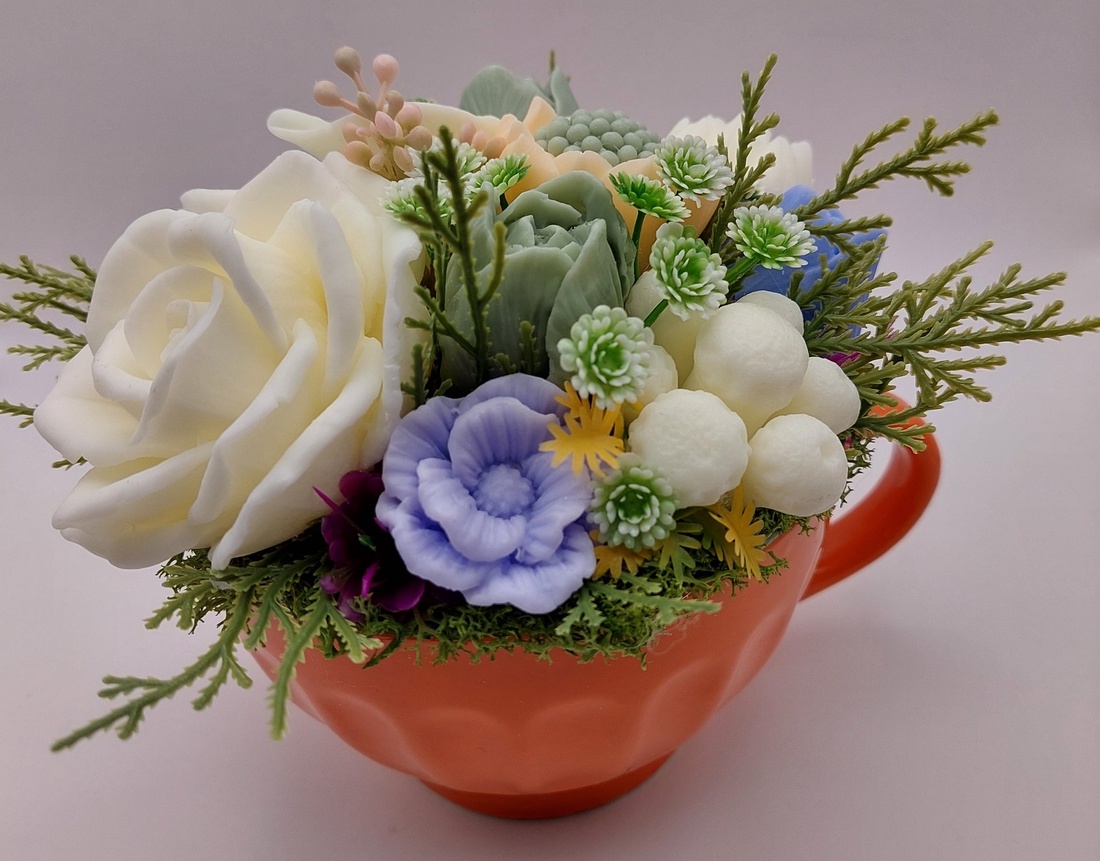 Cană ceramică portocalie cu flori de săpun - casă & stil de viață - accesorii pentru decorat casa - decorațiuni de masă și decorațiuni pentru rafturi - decorațiuni de masă - Artynos.ro Cană ceramică portocalie cu flori de săpun - casă & stil de viață - accesorii pentru decorat casa - decorațiuni de masă și decorațiuni pentru rafturi - decorațiuni de masă - Artynos.ro