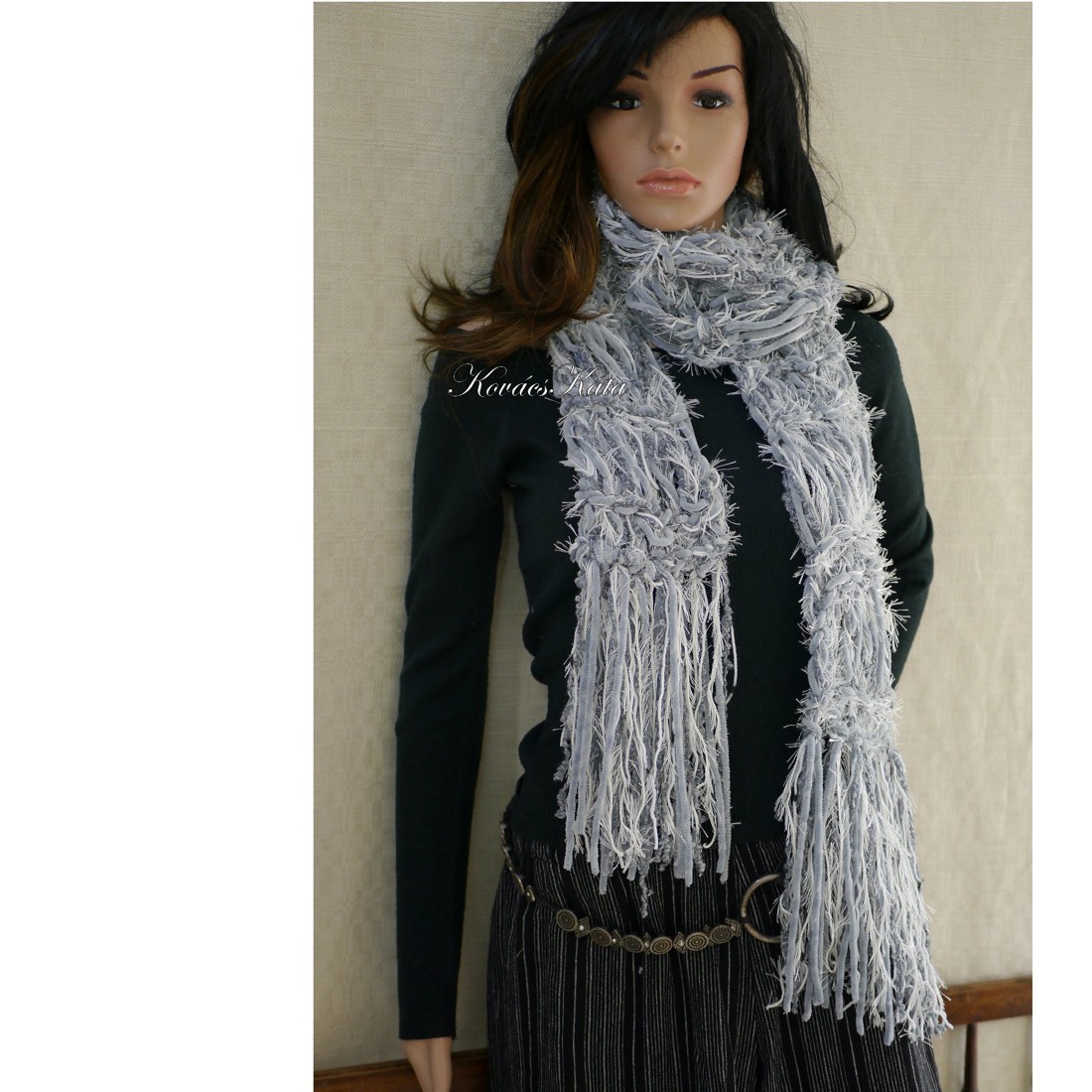 BOHO - eșarfă extra groasă tricotată manual cu franjuri lungi / amestec gri - îmbrăcăminte și modă - eșarfe, pălării, fularuri - eșarfe - Artynos.ro