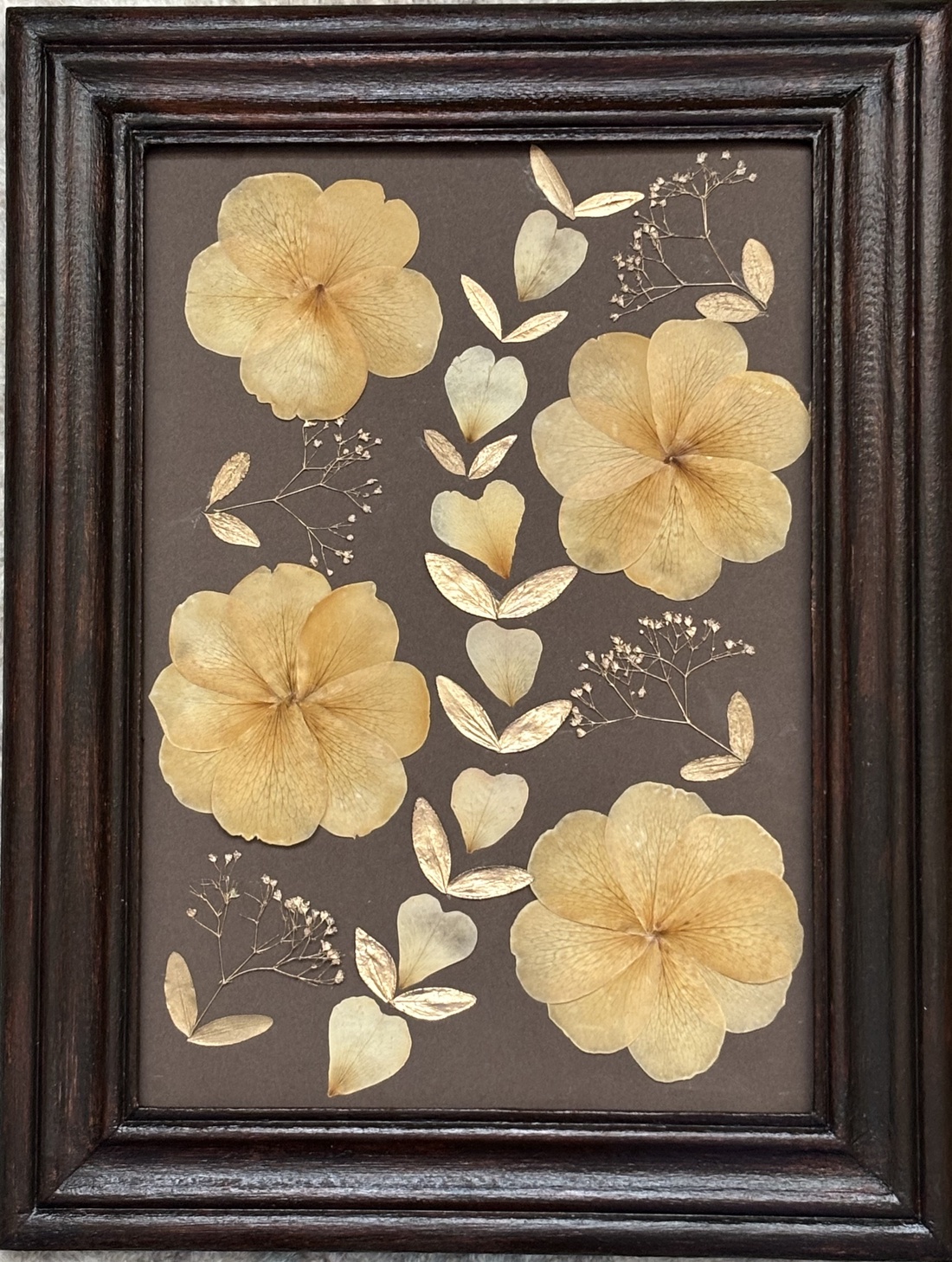 Tablou Botanic Handmade � Flori Presate Naturale, Ramă Lemn Recondiționat, 36�26 cm, Unicat - casă & stil de viață - decorațiuni de casă - decorațiuni de pereți - placă decorativă - Artynos.ro