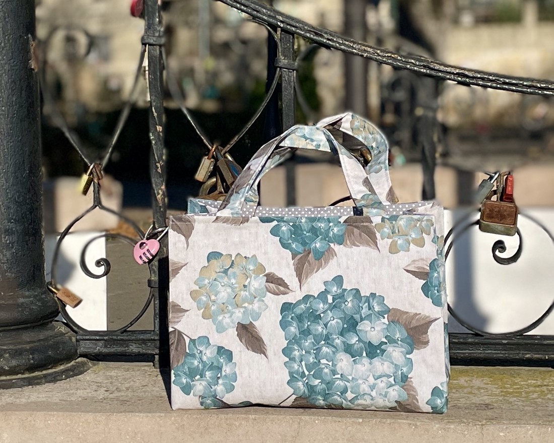 Geantă de cumpărături cu model - genți și portofele - geantă pentru cumpărături - totebaguri - Artynos.ro