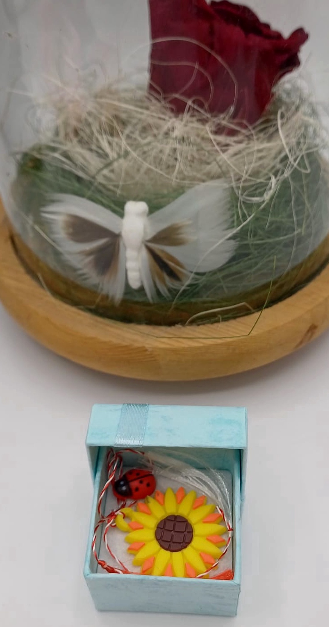 Martisor floare si buburuza - bijuterii - mărțișor - Artynos.ro