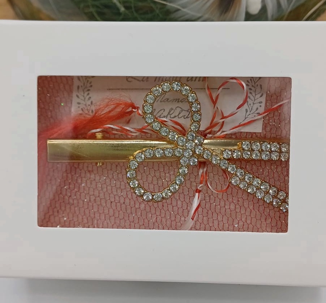 Mărțișor � Clamă de păr decorativă cu pietre, model elegant - bijuterii - mărțișor - Artynos.ro