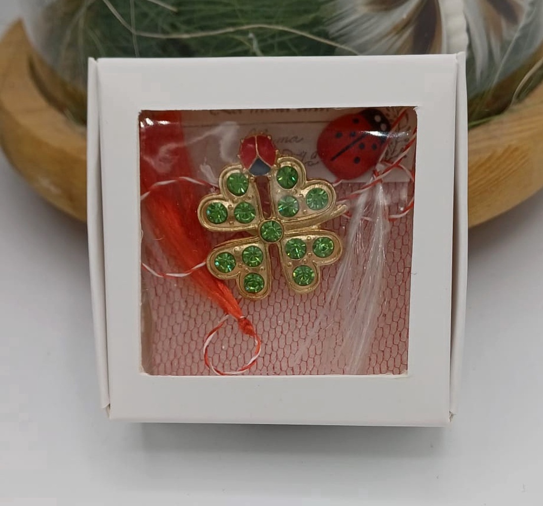 Mărțișor trifoi cu patru foi � simbol al norocului și prosperității - bijuterii - mărțișor - Artynos.ro