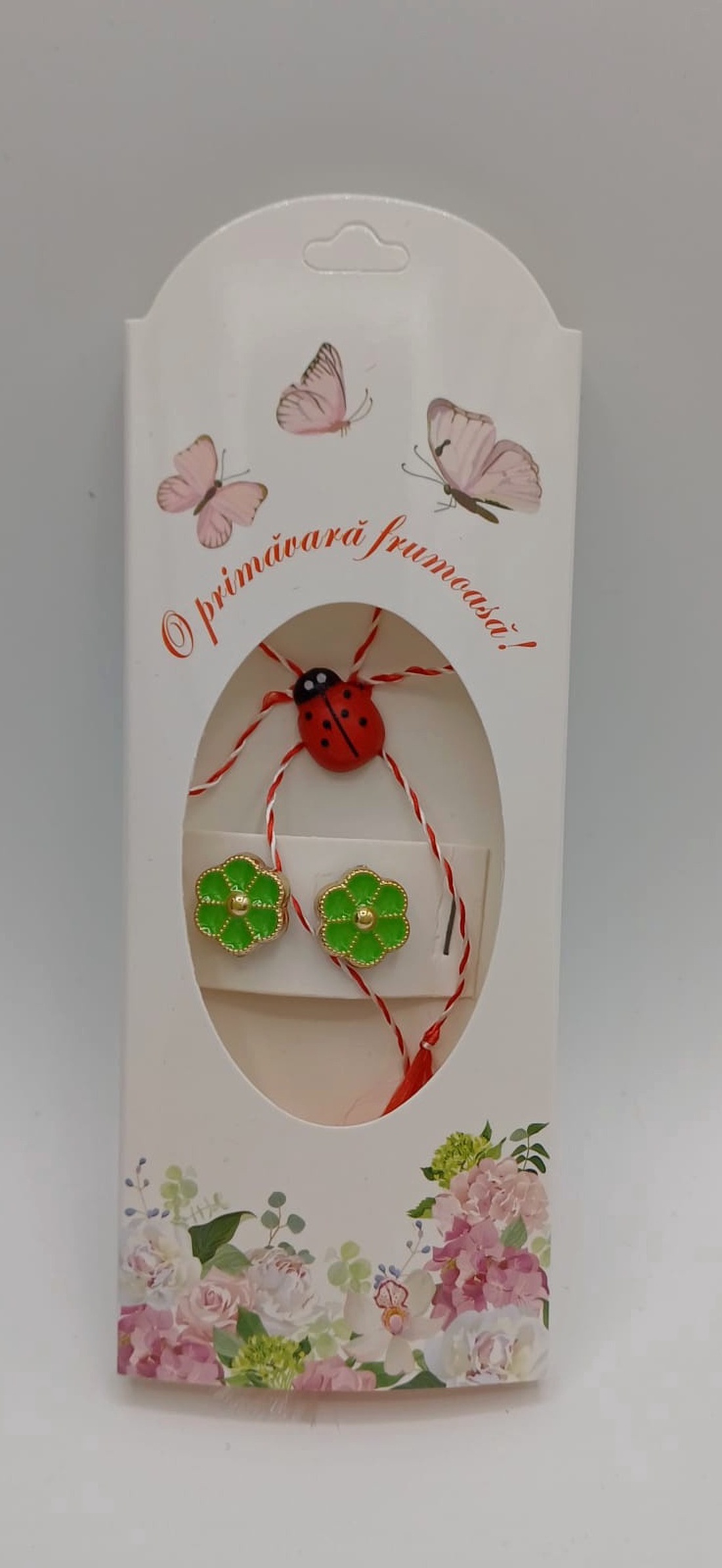 Butoni de cămașă ,1 pereche tip mărțișor � floare verde deschis cu buburuză,se poarta tot anul - bijuterii - mărțișor - Artynos.ro