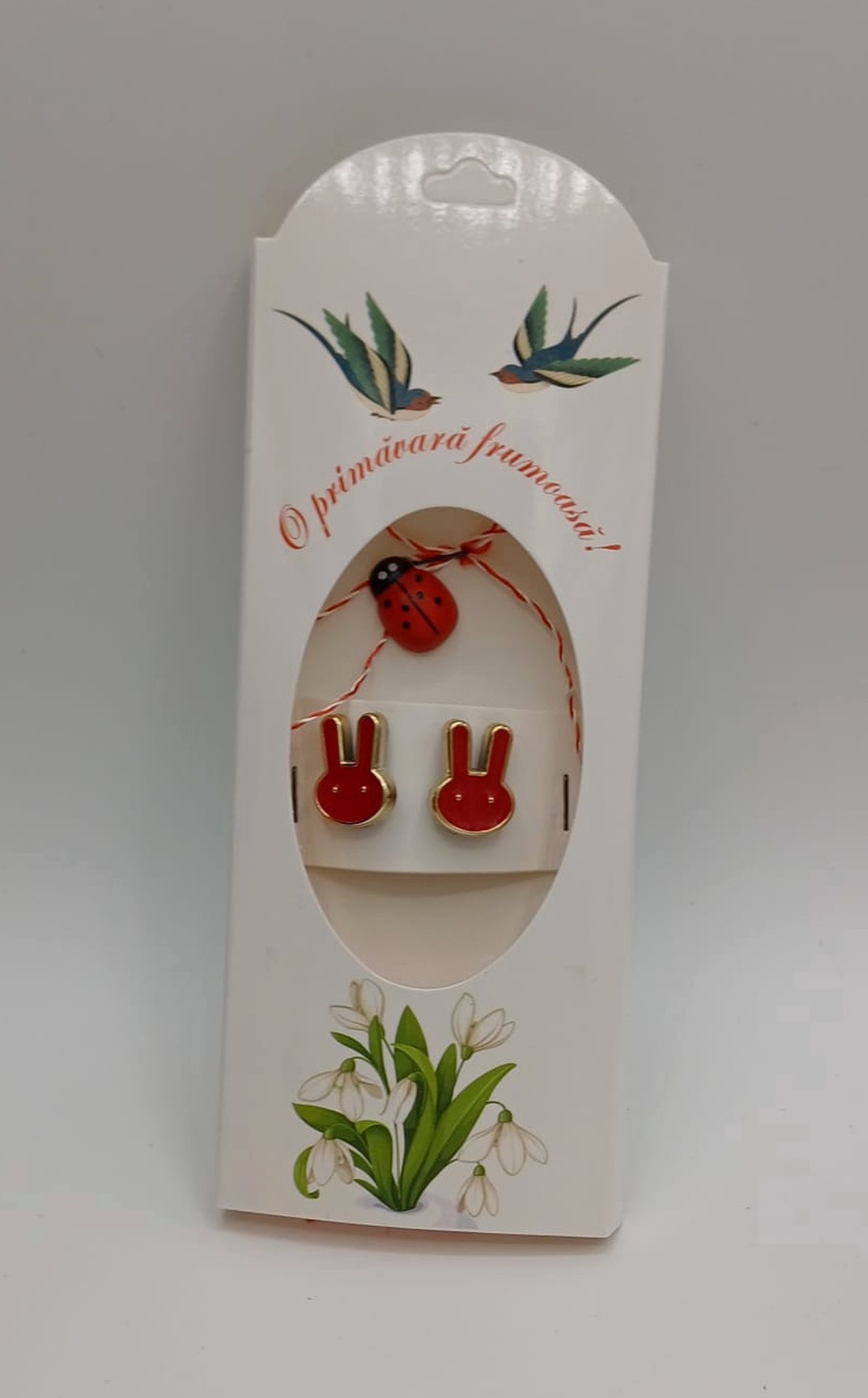 Butoni de cămașă 1 pereche tip mărțișor � iepuras la bubu rosii cu buburuză ,se poarta tot anul - bijuterii - mărțișor - Artynos.ro