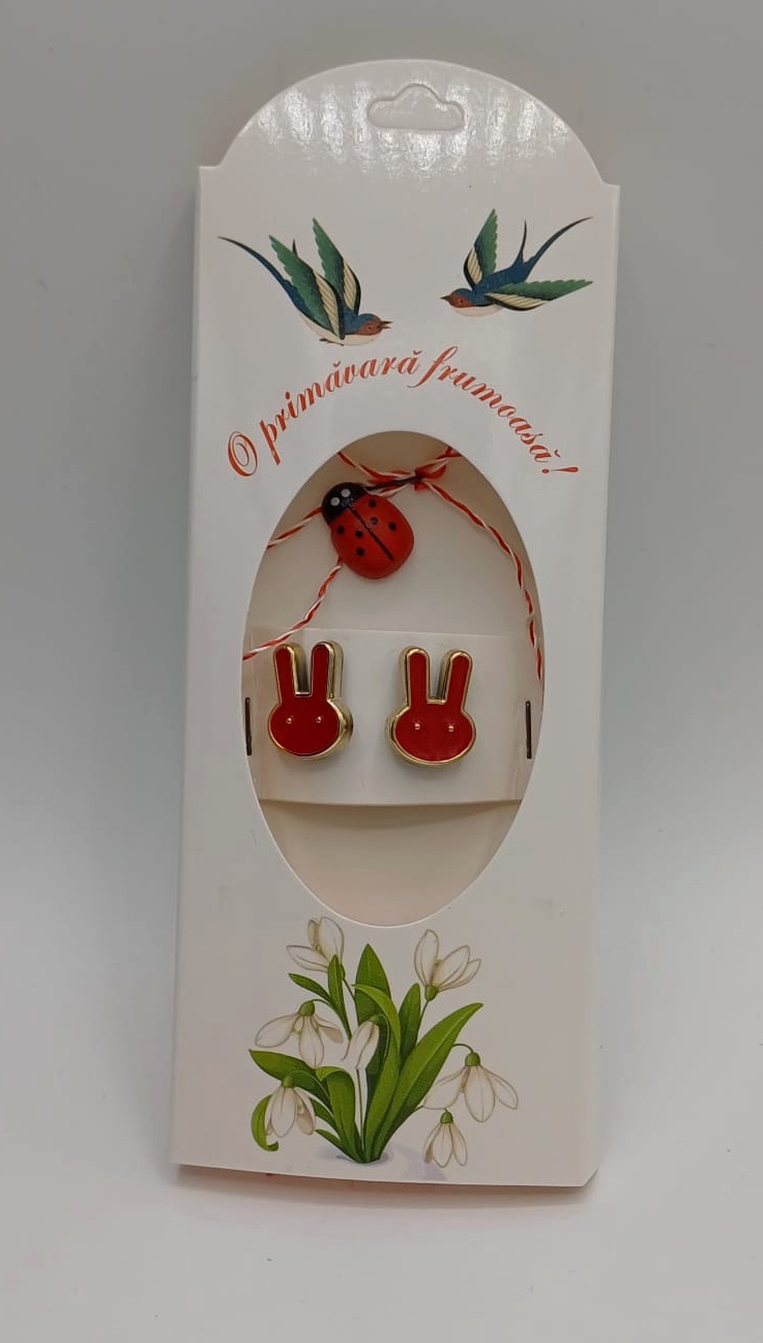 Butoni de cămașă 1 pereche tip mărțișor � iepuras la bubu rosii cu buburuză ,se poarta tot anul - bijuterii - mărțișor - Artynos.ro