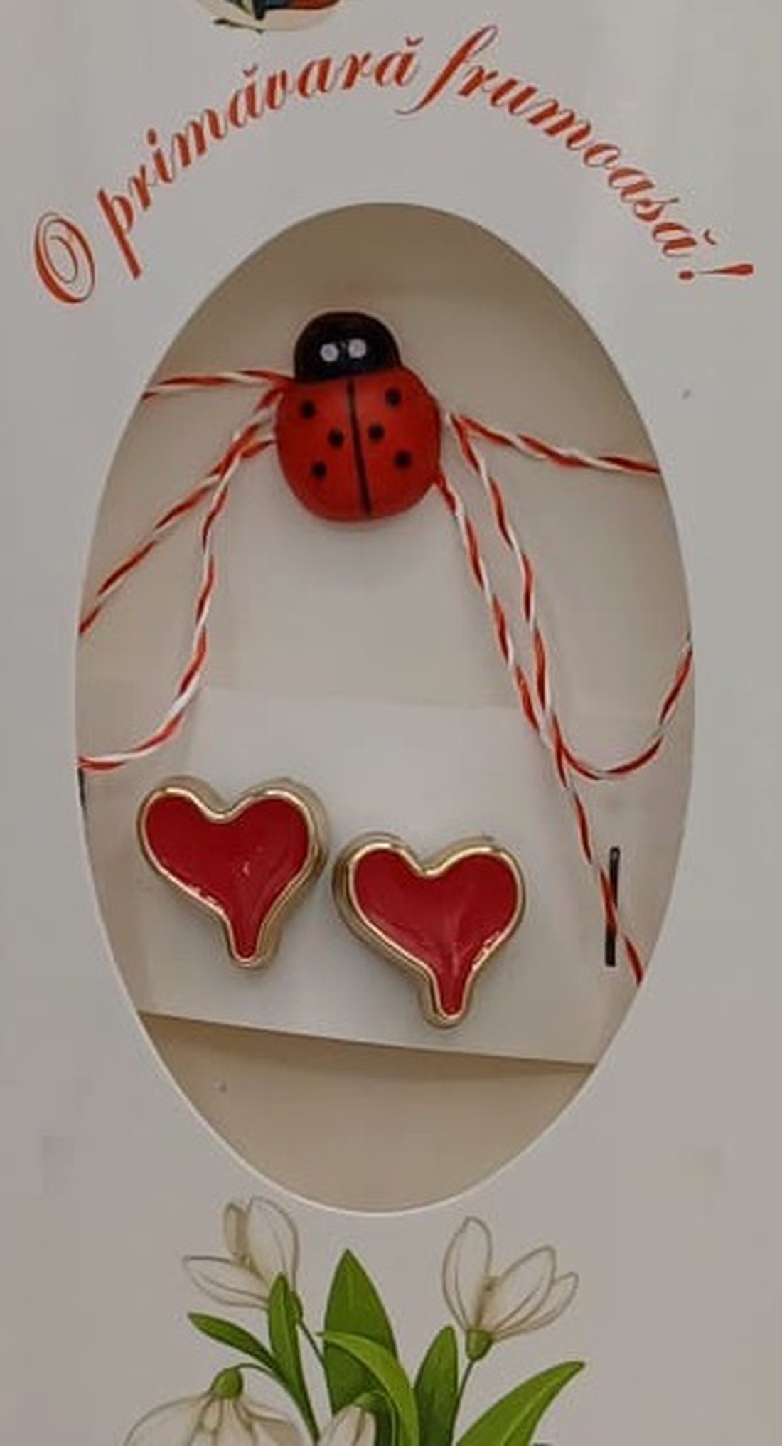 Butoni de cămașă 1 pereche ,tip mărțișor � inimioare rosii cu buburuză,care se poarta tot anul - bijuterii - mărțișor - Artynos.ro