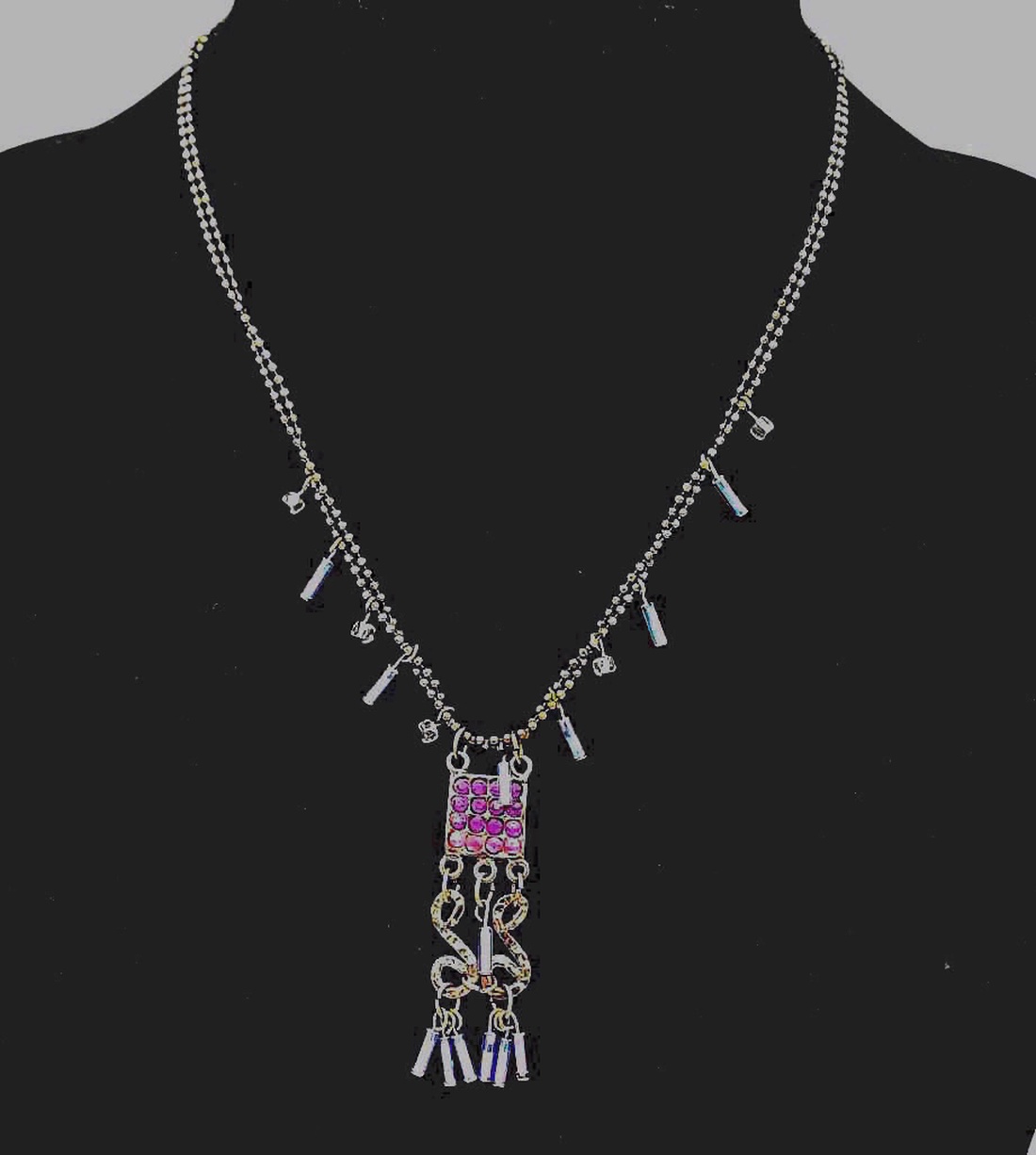 Colier elegant pe lanț negru, decorat cu pietre albastre  - bijuterii - coliere - coliere cu pandative - Artynos.ro