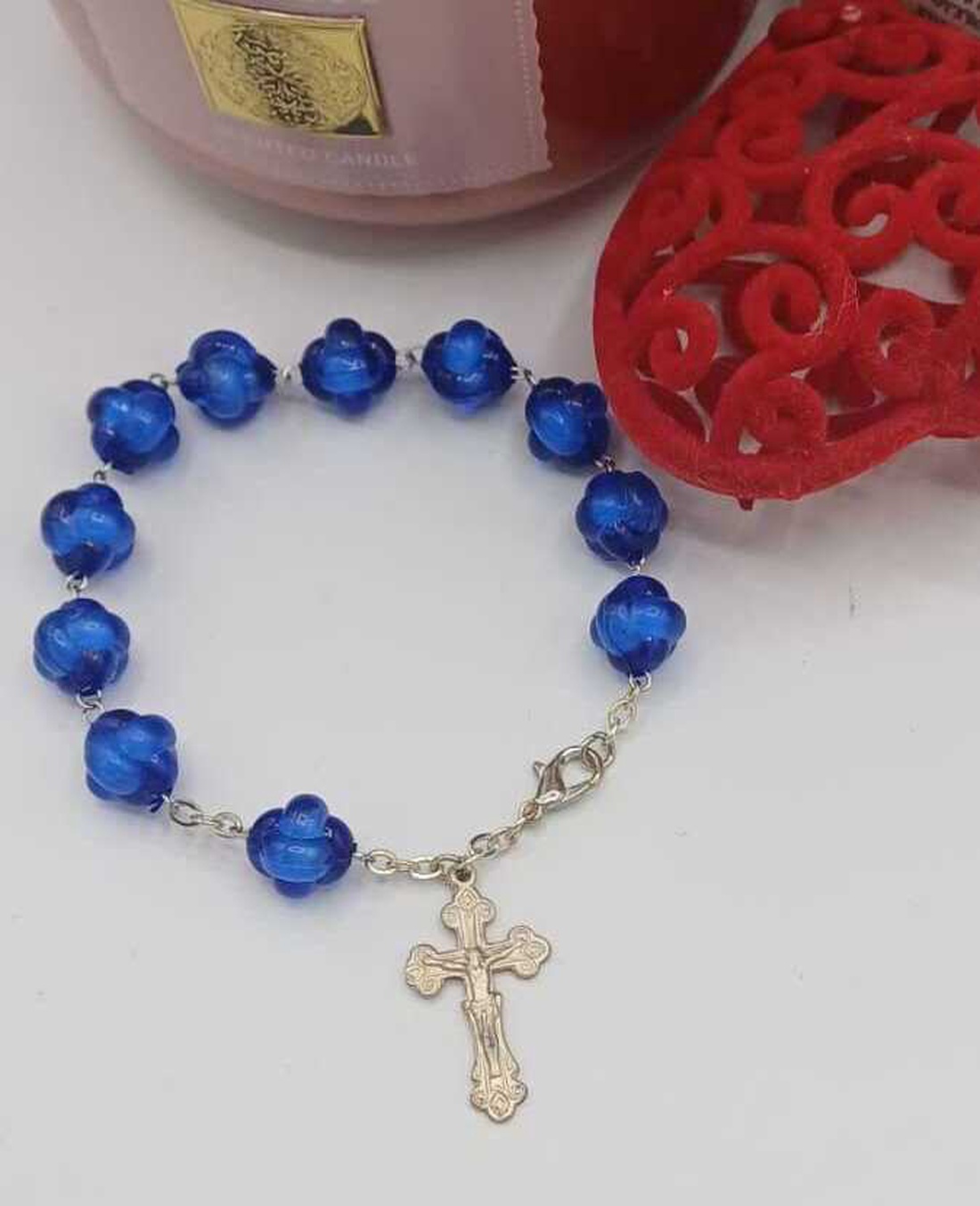 Brățară cu design inspirat din mătănii, realizată din mărgele albastre translucide. - casă & stil de viață - accesorii religioase - binecuvântarea casei - Artynos.ro