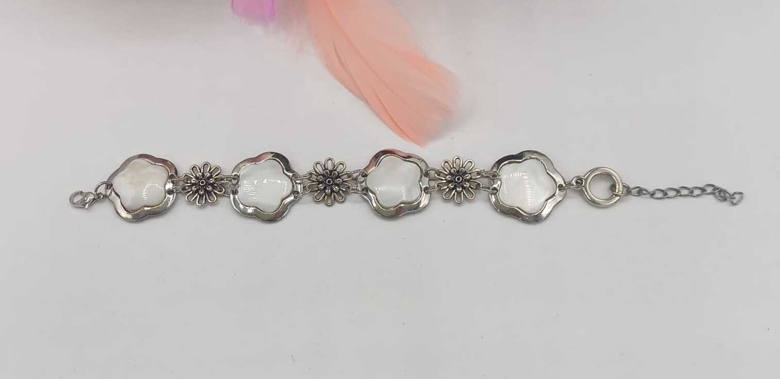 Brățară elegantă ,realizată din elemente metalice cu finisaj vintage. - bijuterii - brățări - brățări din pietre semiprețioase - Artynos.ro