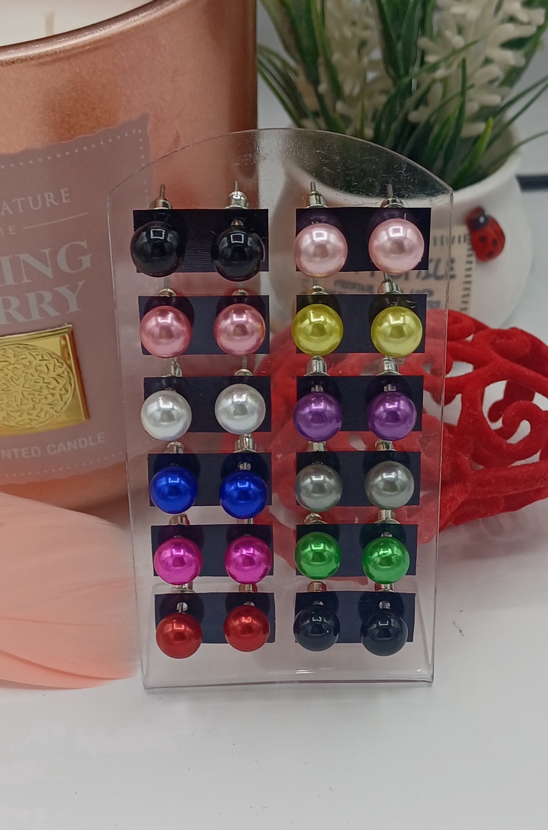 Cercei tip stud cu perle colorate - bijuterii - cercei - cercei din mărgele - Artynos.ro