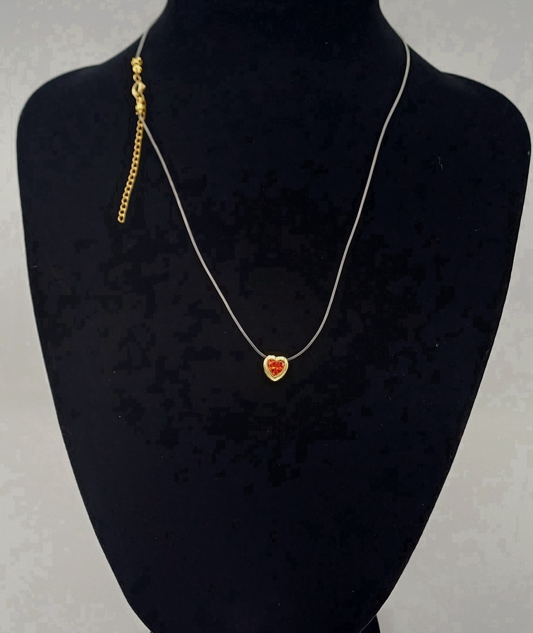 Colier din Aur Placat cu 18K ,cu fir de nailon. - bijuterii - coliere - coliere din aur - Artynos.ro