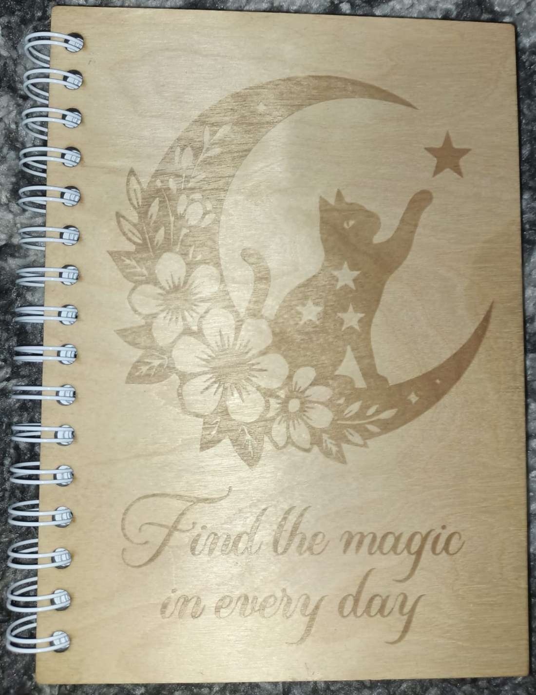 Agendă A5 din lemn Find the Magic in Every Day � copertă reutilizabilă, 80 foi dictando - casă & stil de viață - produse de papetărie - caiete și jurnale - Artynos.ro
