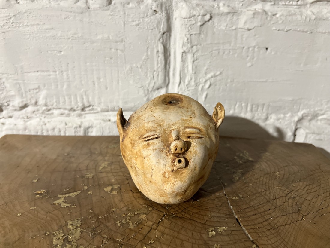 Suport de tămâie troll din ceramică realizat manual - cap de spiriduș special, decorațiuni pentru casă vrăjitoare și boemă - - Artynos.ro Suport de tămâie troll din ceramică realizat manual - cap de spiriduș special, decorațiuni pentru casă vrăjitoare și boemă - - Artynos.ro