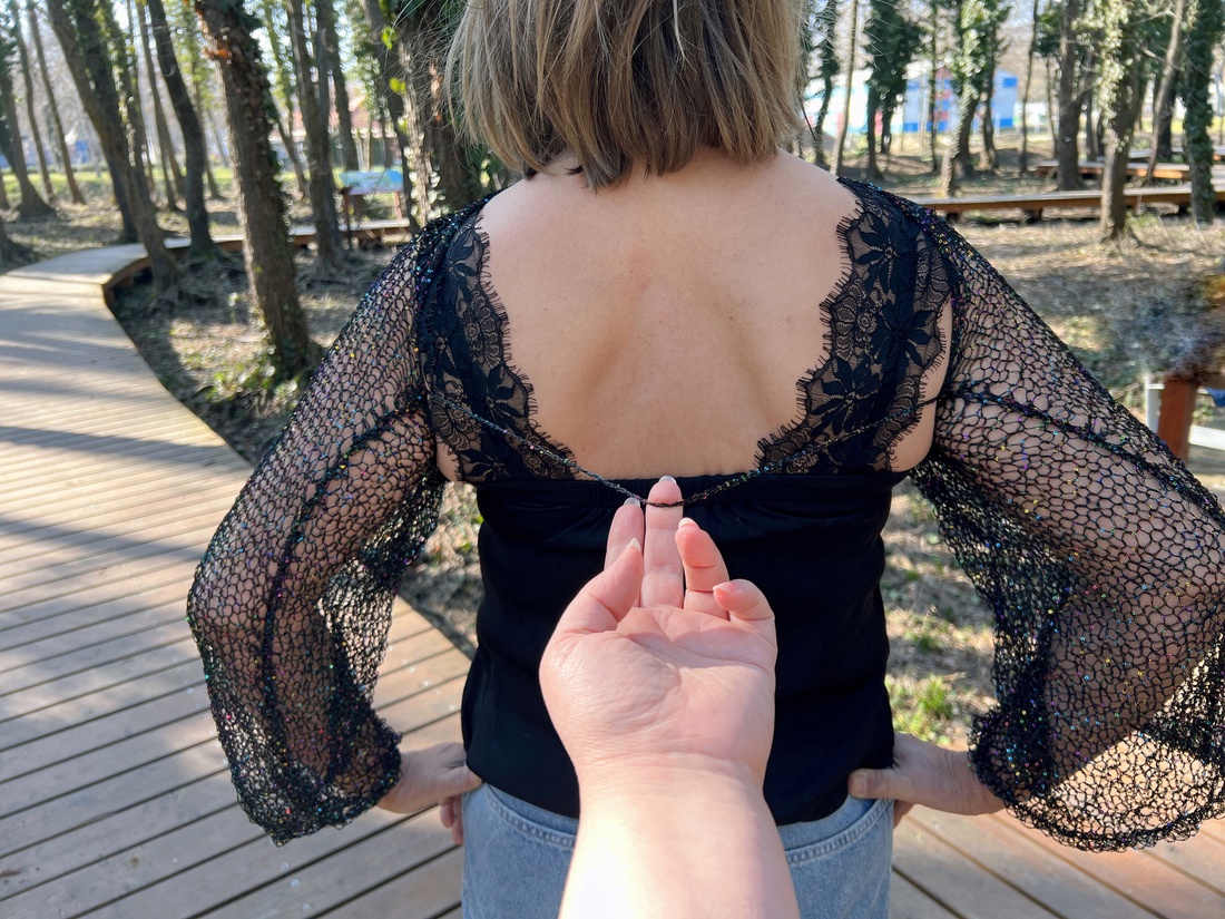 Bolero strălucitor, lucrat manual � o piesă unică! - îmbrăcăminte și modă - haine damă - bolero - Artynos.ro