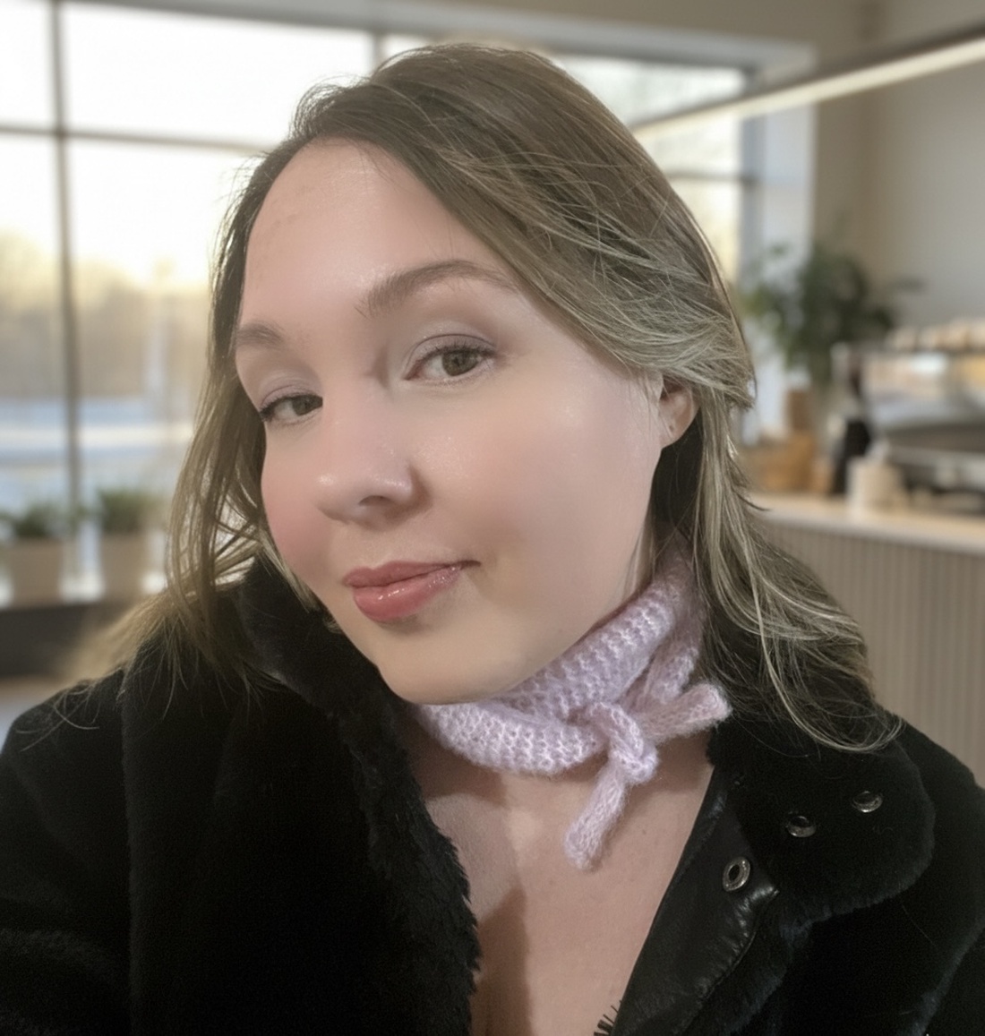 Eșarfă Mini Sophie tricotată manual � Roz din Alpacas și Mătase - îmbrăcăminte și modă - eșarfe, pălării, fularuri - eșarfe - Artynos.ro