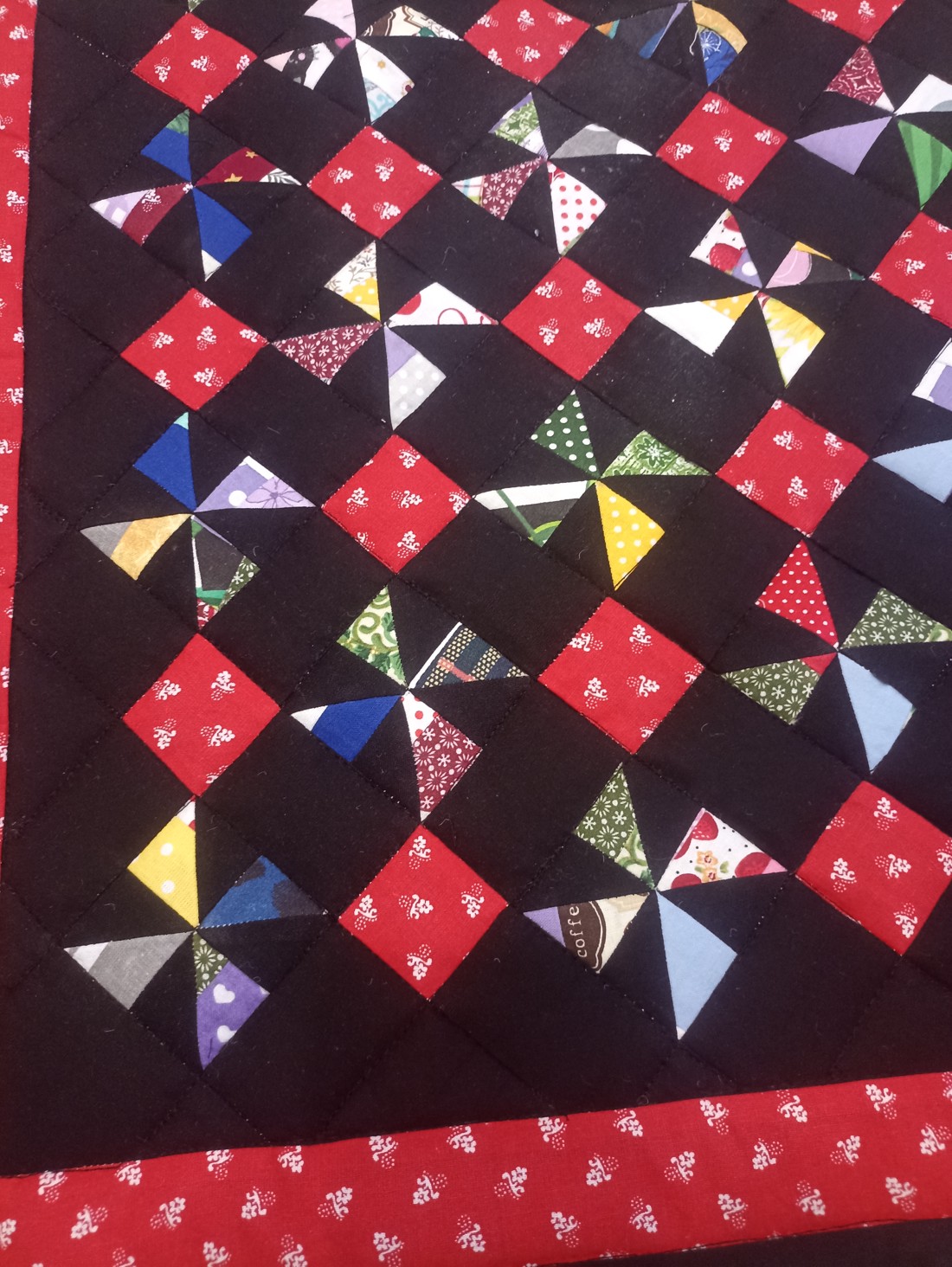Covor patchwork - - Artynos.ro Covor patchwork - - Artynos.ro