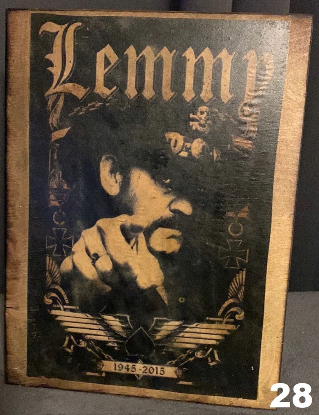 Fața lui Lemmy poza din lemn - casă & stil de viață - accesorii pentru decorat casa - picturi murale - artă de perete din lemn - Artynos.ro