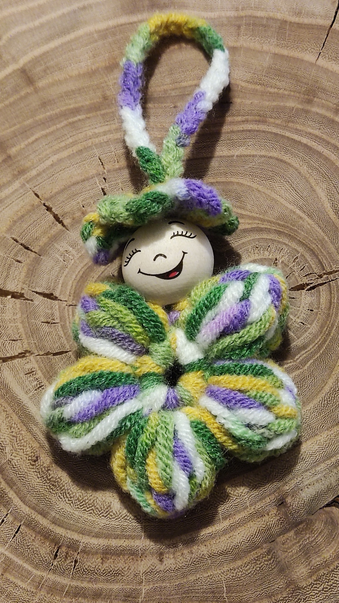 Decorațiune handmade - geantă și husă - accesorii genți - breloc - Artynos.ro Decorațiune handmade - geantă și husă - accesorii genți - breloc - Artynos.ro