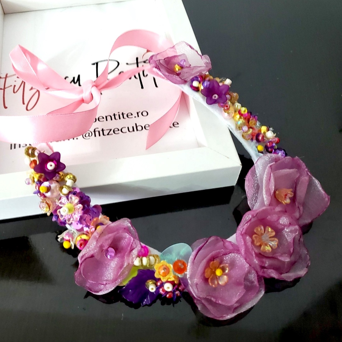 Colier Tinkerbell - bijuterii - coliere - coliere din perle - Artynos.ro