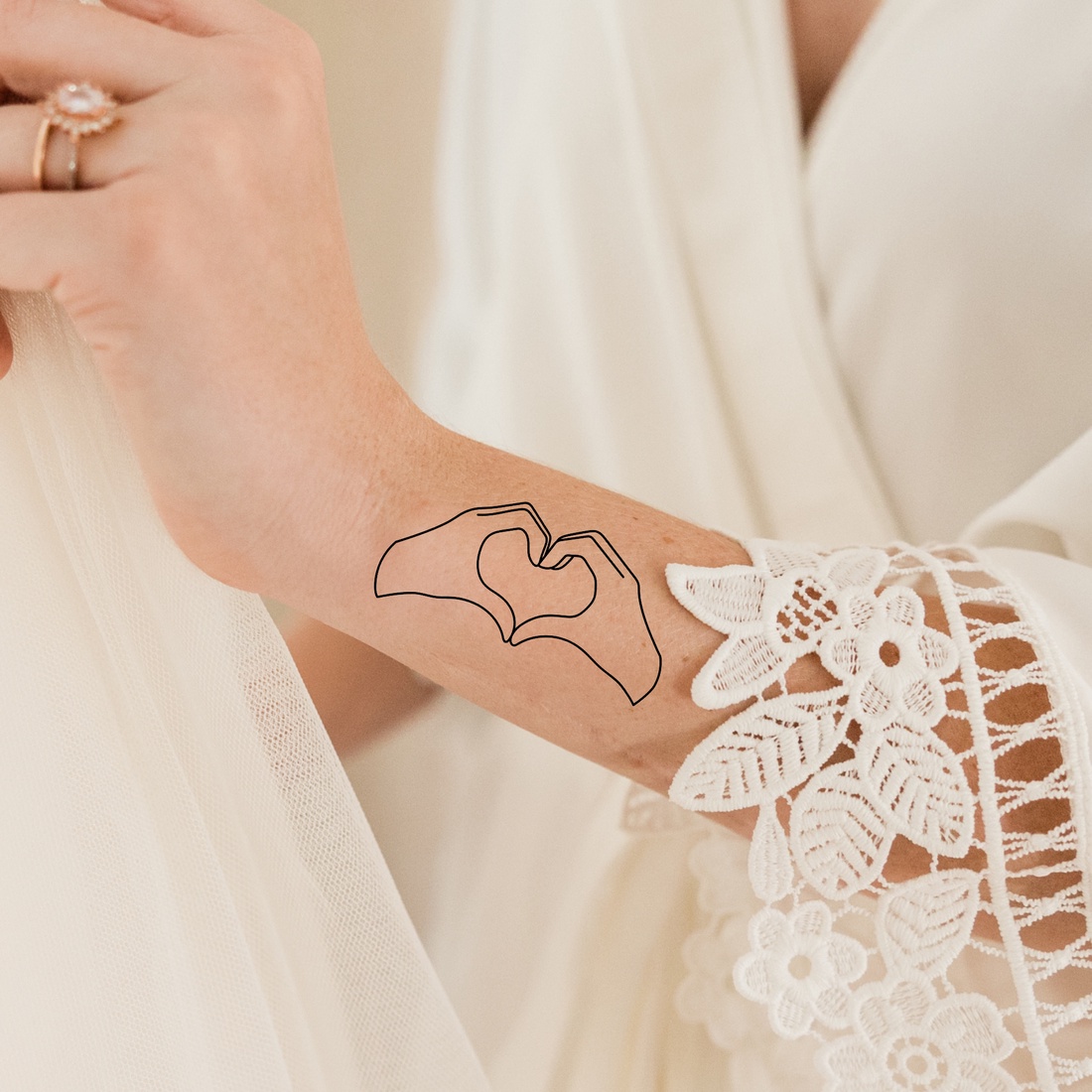 Pachet tatuaje temporare pentru nuntă (pagină A4 - 28 buc) - - Artynos.ro Pachet tatuaje temporare pentru nuntă (pagină A4 - 28 buc) - - Artynos.ro