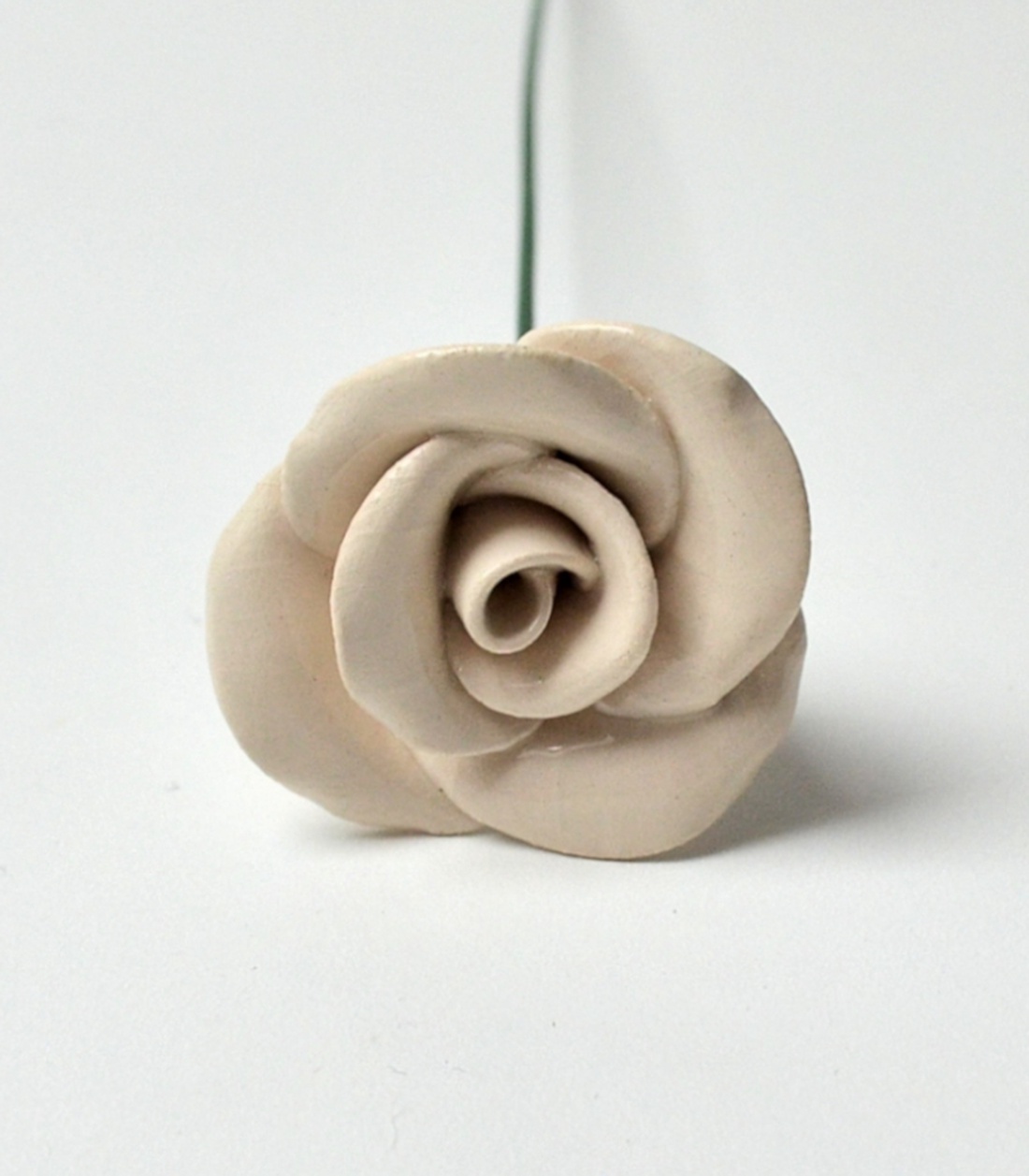 Trandafir din ceramică - casă & stil de viață - decorațiuni de casă - accesorii florale - buchete de flori - Artynos.ro