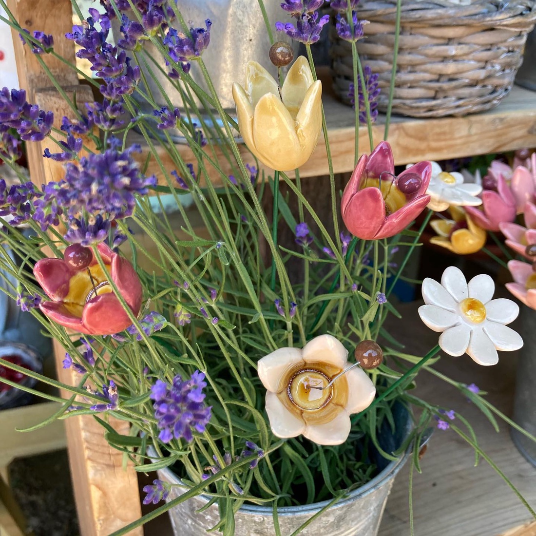 Lalea din ceramică - casă & stil de viață - decorațiuni de casă - accesorii florale - buchete de flori - Artynos.ro