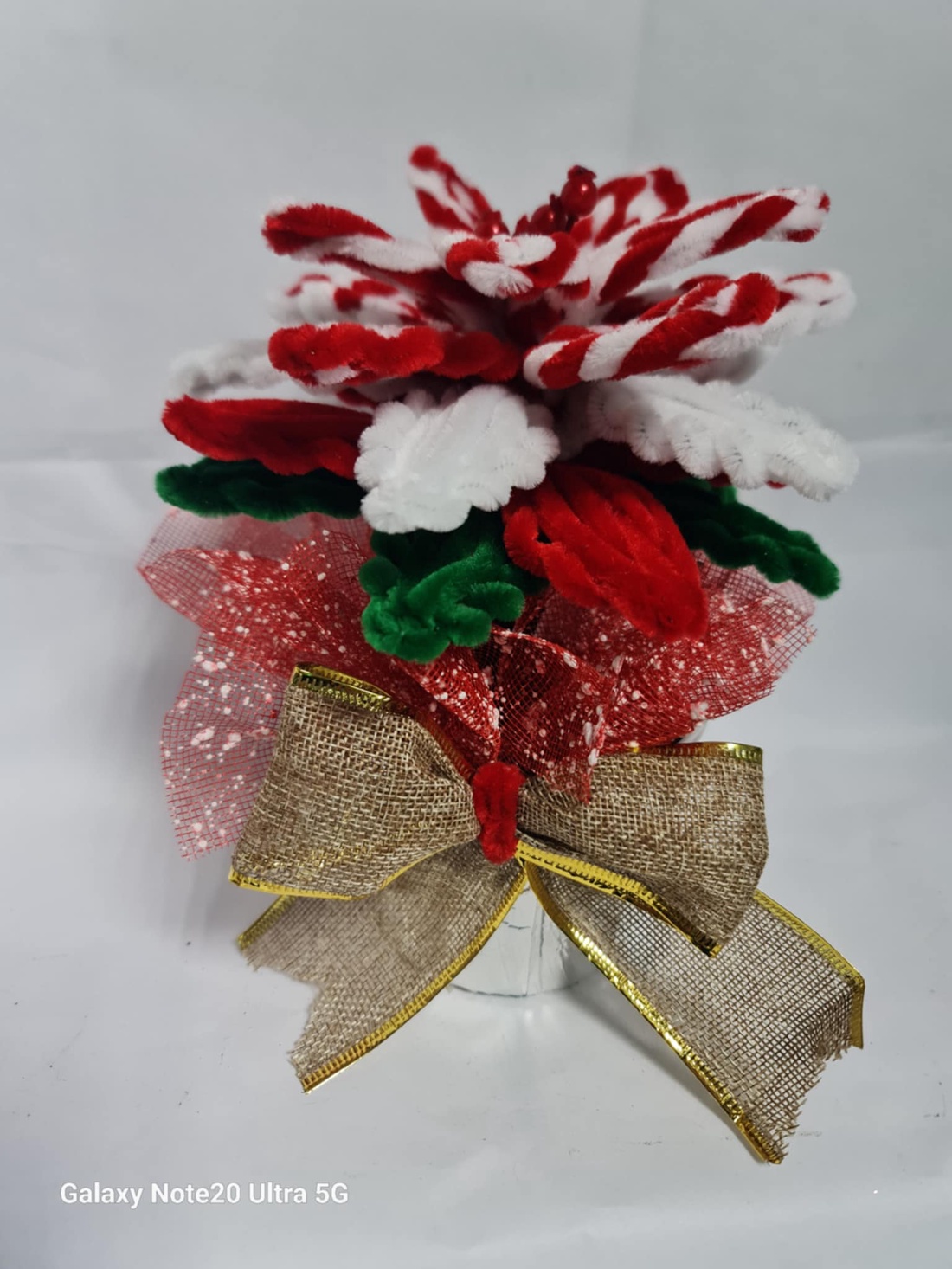craciunita multicolora - accesorii de crăciun - cadou tematic de moș crăciun, decorațiuni - cadouri de moș crăciun - Artynos.ro