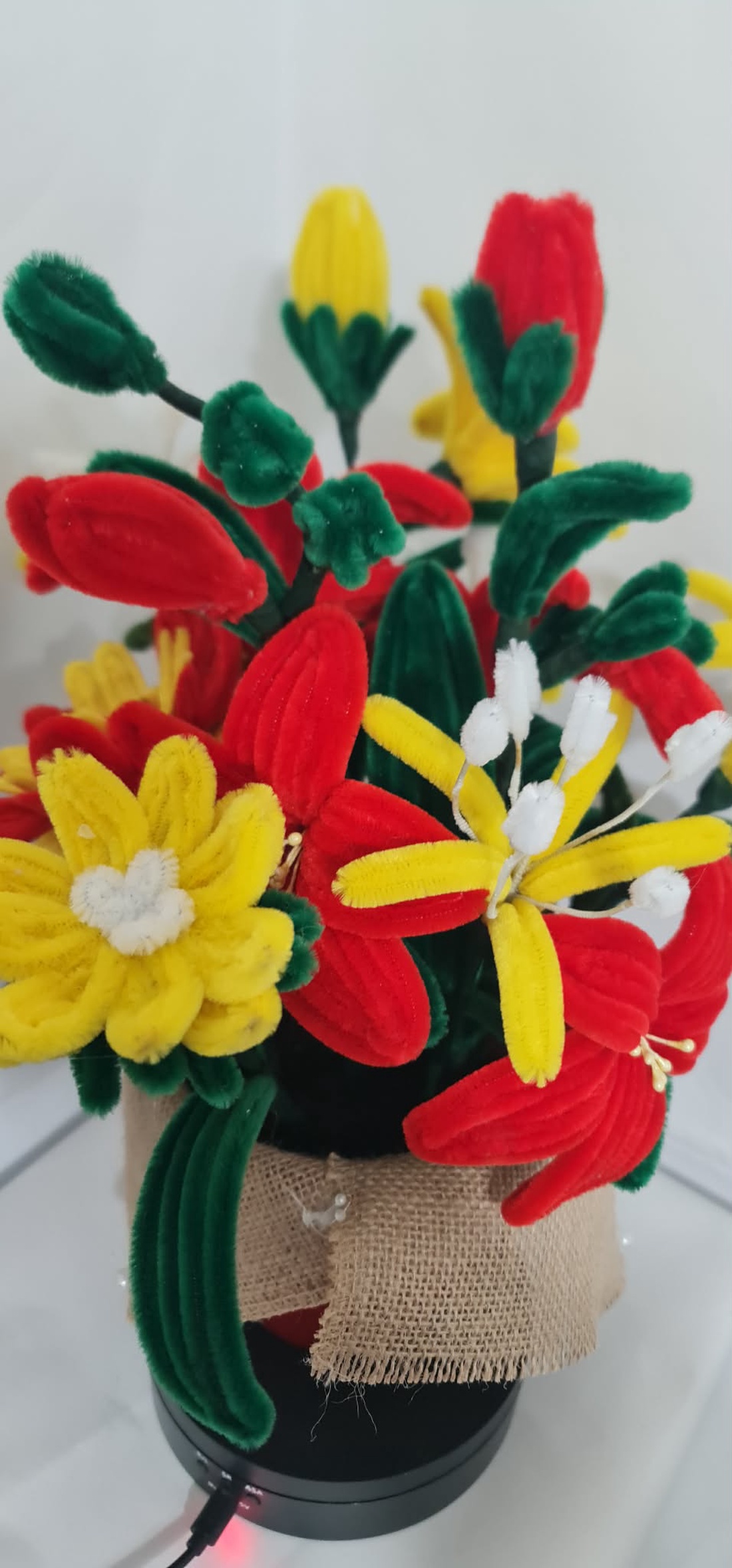 flori din sarma plusata - casă & stil de viață - decorațiuni de casă - accesorii florale - flori în ghiveci - Artynos.ro