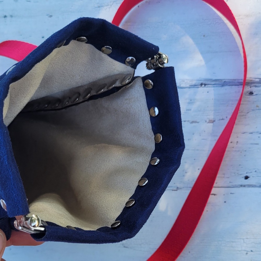 Floralbag Fluxy Marina - geantă de femei - geantă și husă - genți de umăr și genți de mână - genți de umăr - Artynos.ro Floralbag Fluxy Marina - geantă de femei - geantă și husă - genți de umăr și genți de mână - genți de umăr - Artynos.ro