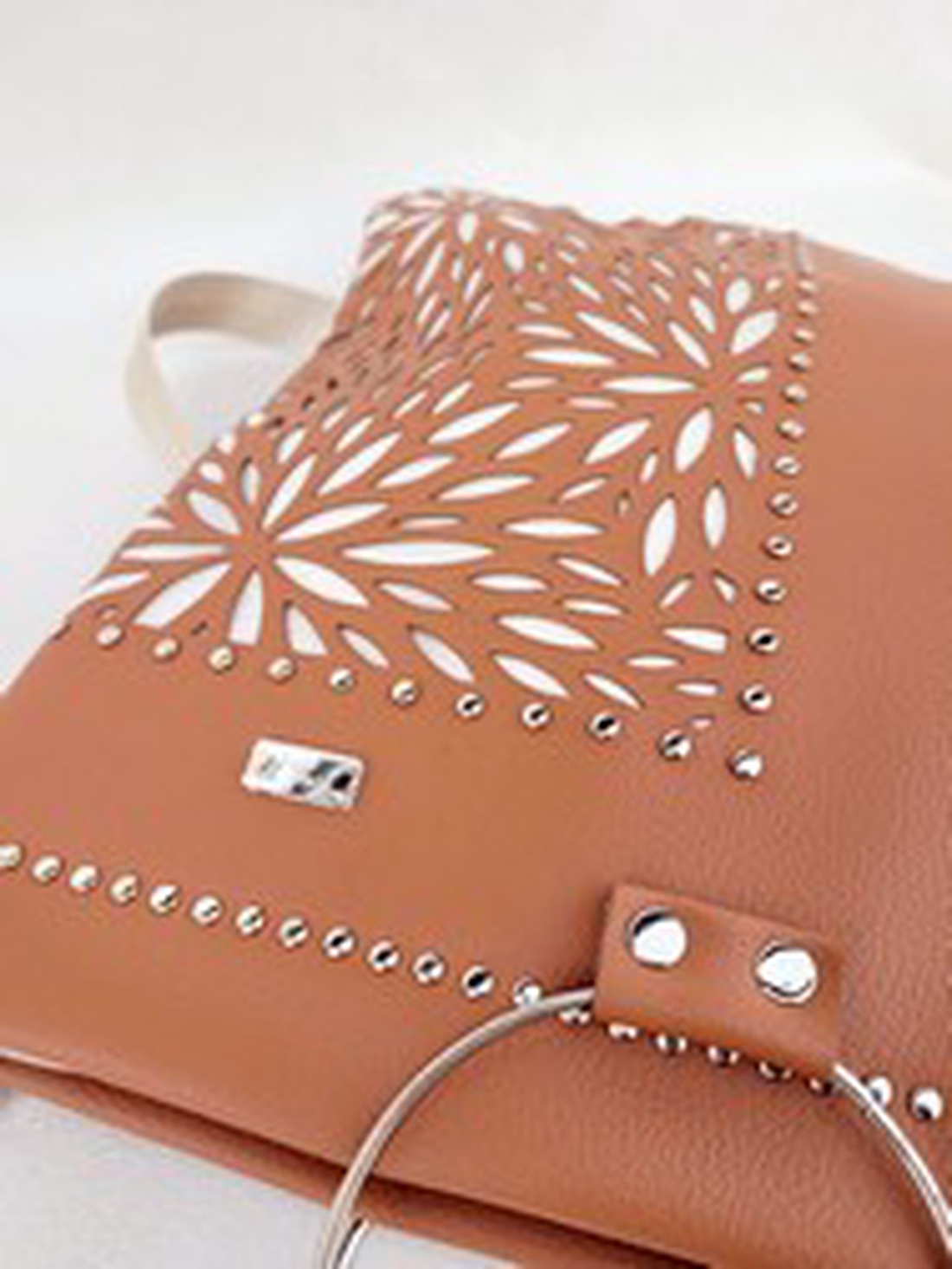 Floralbag Lumina Ray - geantă de femei - geantă și husă - genți de umăr și genți de mână - geantă mare - Artynos.ro Floralbag Lumina Ray - geantă de femei - geantă și husă - genți de umăr și genți de mână - geantă mare - Artynos.ro