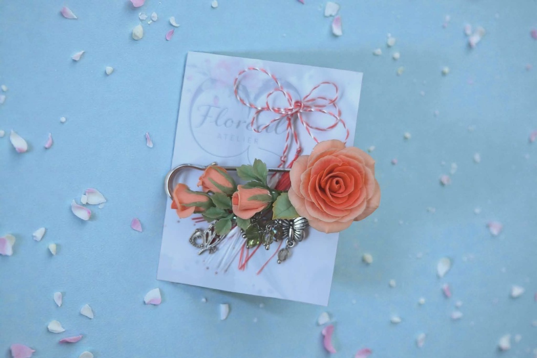 Brosa trandafiri somon - bijuterii - broșe - Artynos.ro