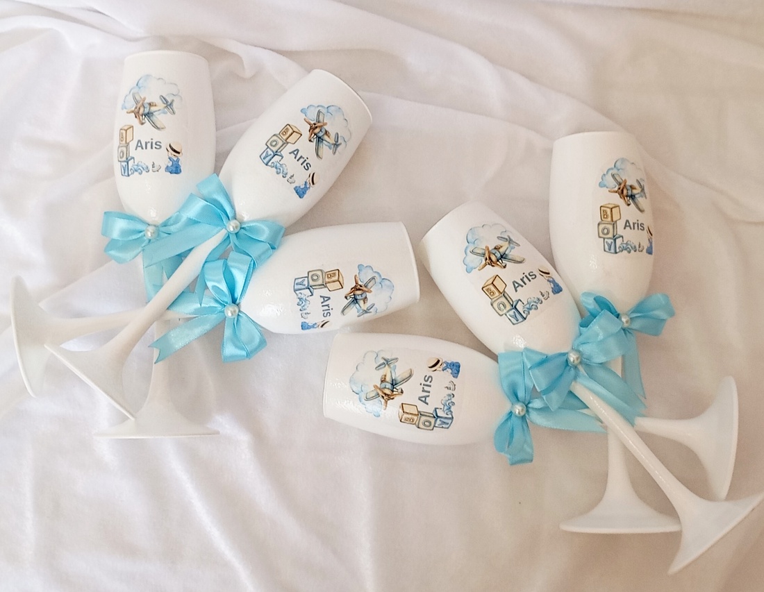 Set pahare - jucării și echipamente pentru copii - daruri de botez - Artynos.ro Set pahare - jucării și echipamente pentru copii - daruri de botez - Artynos.ro