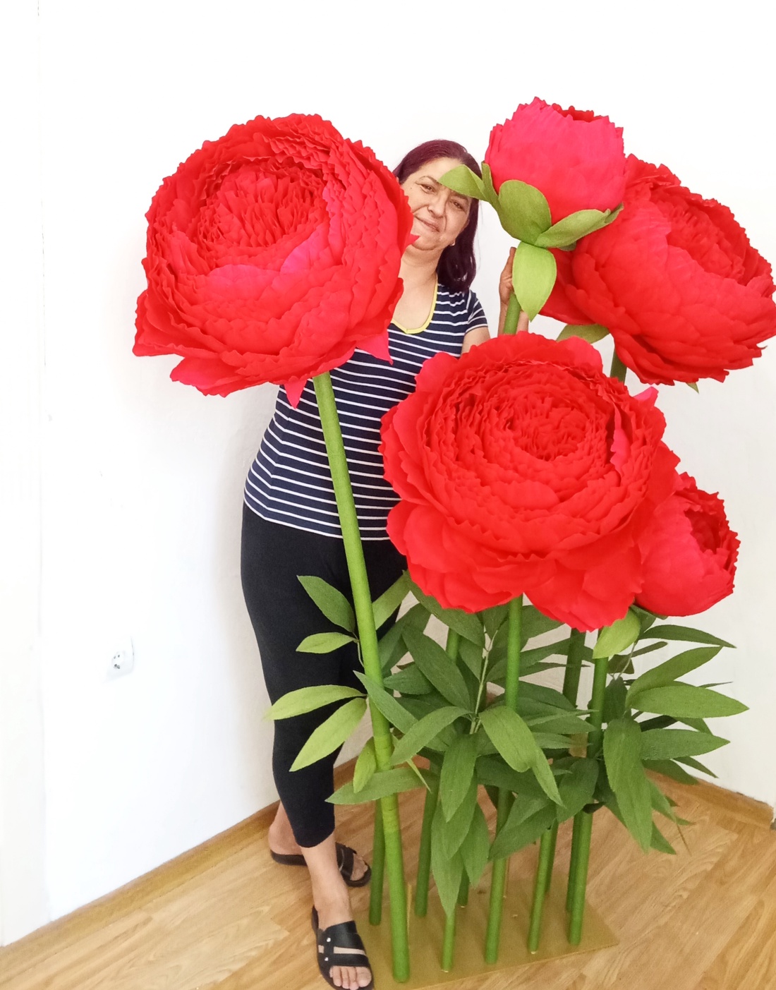 Bujori giganti din hârtie floristica - casă & stil de viață - accesorii pentru decorat casa - suport de flori - accesorii florale - Artynos.ro Bujori giganti din hârtie floristica - casă & stil de viață - accesorii pentru decorat casa - suport de flori - accesorii florale - Artynos.ro