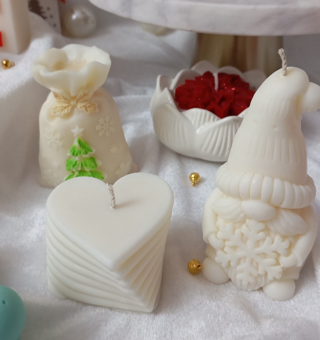 Colecția de lumânări  ,, Crăciun fericit ,, - accesorii de crăciun - decorațiuni de crăciun de casă - lumânare parfumat de crăciun, suport lumânări - Artynos.ro